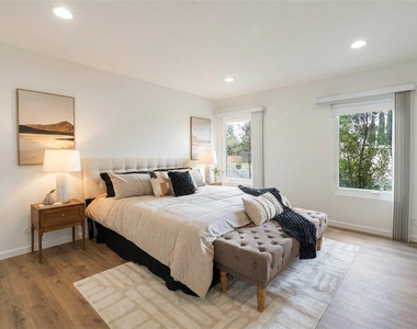 18931 Mayall Street - Photo Thumbnail 11