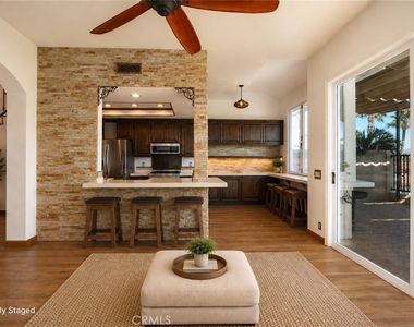 650 Ivywood Lane - Photo Thumbnail 11