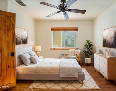 650 Ivywood Lane - Photo Thumbnail 4