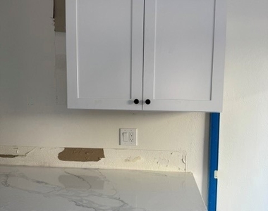 1721 Ocean Street - Photo Thumbnail 4