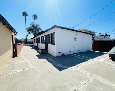 2437 Exposition Place - Photo Thumbnail 13