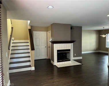 2800 Plaza Del Amo - Photo Thumbnail 11