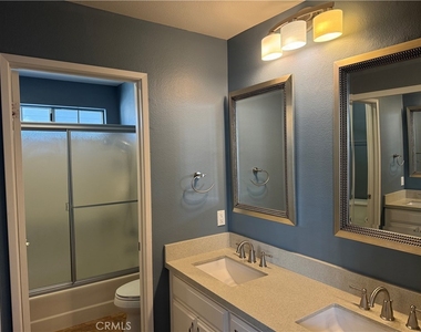 2800 Plaza Del Amo - Photo Thumbnail 10