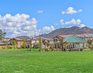 28876 Camaro Drive - Photo Thumbnail 33