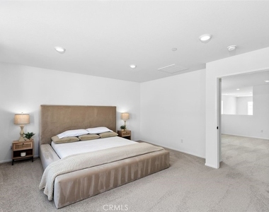 28876 Camaro Drive - Photo Thumbnail 16