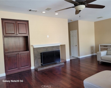 14154 Montclair Court - Photo Thumbnail 13