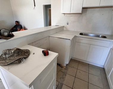 2844 Ardmore - Photo Thumbnail 1