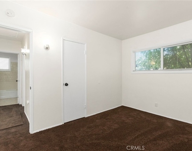 10325 Flora Vista Street - Photo Thumbnail 10