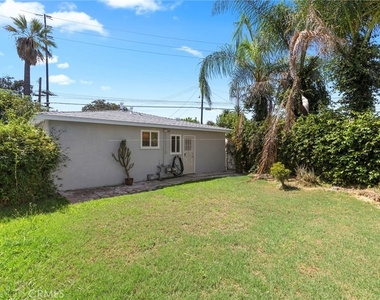 10325 Flora Vista Street - Photo Thumbnail 16