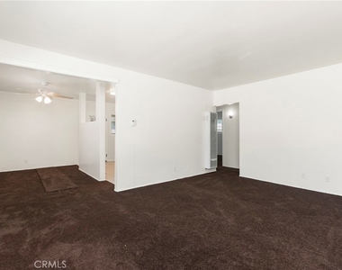10325 Flora Vista Street - Photo Thumbnail 2
