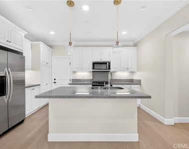 363 Lucia Lane - Photo Thumbnail 12