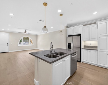363 Lucia Lane - Photo Thumbnail 10