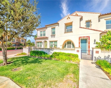 363 Lucia Lane - Photo Thumbnail 1