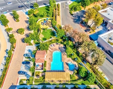 363 Lucia Lane - Photo Thumbnail 34