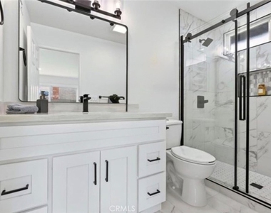 12314 Carnaby - Photo Thumbnail 5