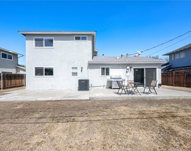 5154 Merril Avenue - Photo Thumbnail 30