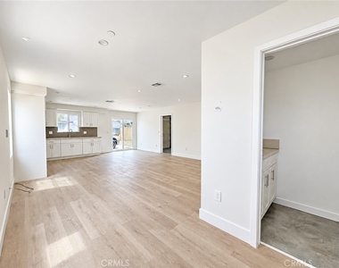645 W 97th - Photo Thumbnail 1