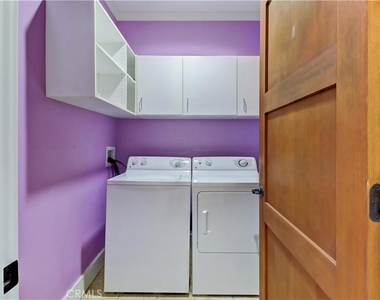 130 N Vermont - Photo Thumbnail 9