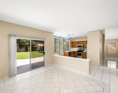 733 S Morningstar Drive - Photo Thumbnail 18