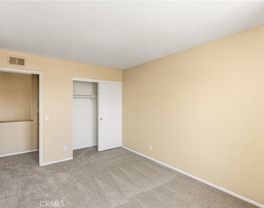 733 S Morningstar Drive - Photo Thumbnail 38