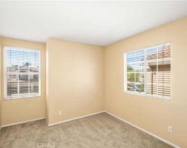 733 S Morningstar Drive - Photo Thumbnail 41