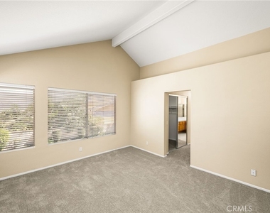733 S Morningstar Drive - Photo Thumbnail 26