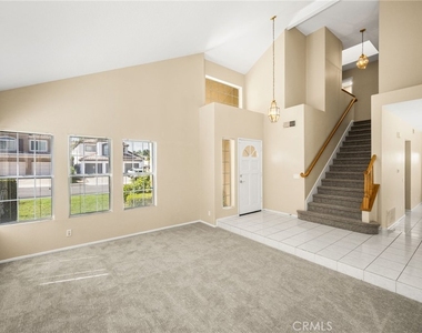 733 S Morningstar Drive - Photo Thumbnail 12