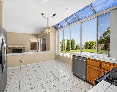 733 S Morningstar Drive - Photo Thumbnail 14