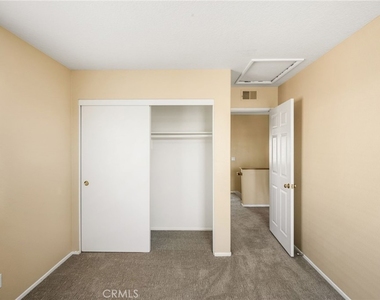 733 S Morningstar Drive - Photo Thumbnail 42