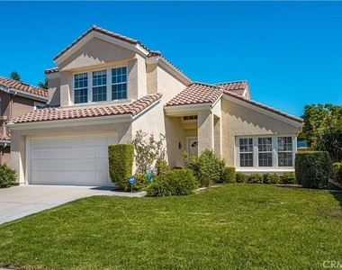 733 S Morningstar Drive - Photo Thumbnail 2