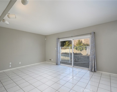 714 W Avenida De La Merced - Photo Thumbnail 14
