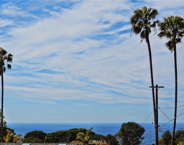 28845 Briarhurst Drive - Photo Thumbnail 3