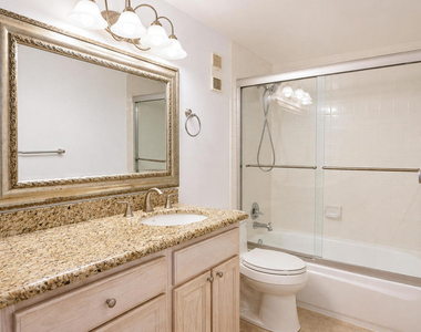 345 Pioneer Drive - Photo Thumbnail 12
