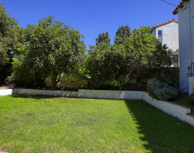 1233 N Isabel Street - Photo Thumbnail 17