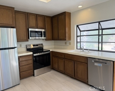 27012 Cordero - Photo Thumbnail 2