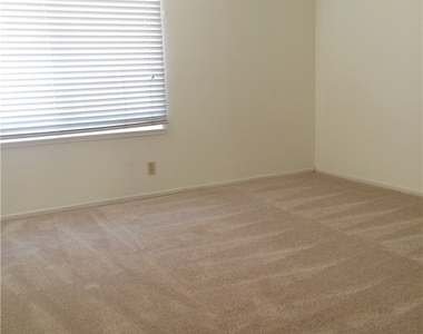 27012 Cordero - Photo Thumbnail 11