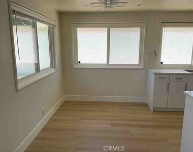 6437 E Calle Del Norte - Photo Thumbnail 15