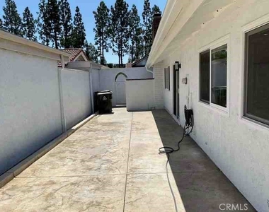 6437 E Calle Del Norte - Photo Thumbnail 7