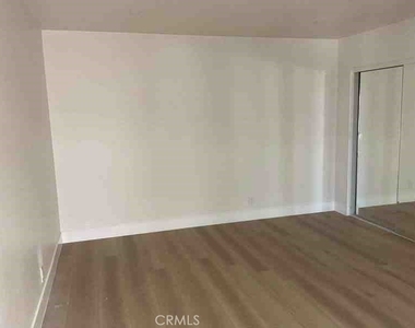 6437 E Calle Del Norte - Photo Thumbnail 16