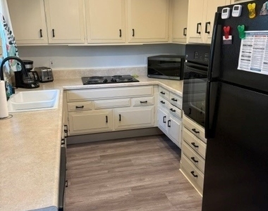 416 Avenida Castilla - Photo Thumbnail 5