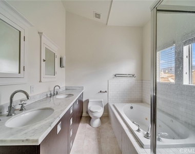 825 W Duarte Road - Photo Thumbnail 20