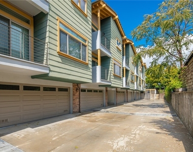 825 W Duarte Road - Photo Thumbnail 7