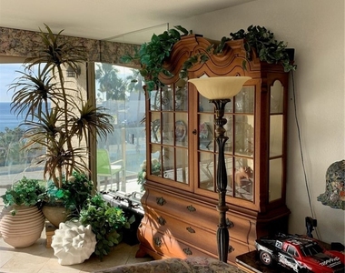 405 Avenida Granada - Photo Thumbnail 8