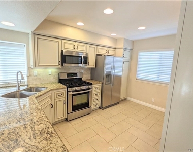 10 Santa Clara Street - Photo Thumbnail 1