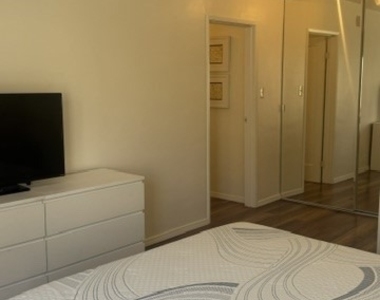 250 Linden - Photo Thumbnail 7