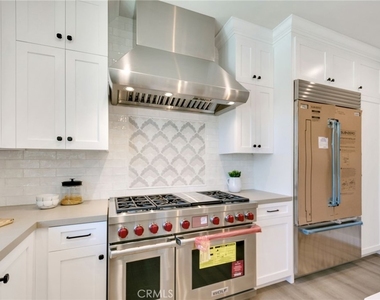 501 Elena Lane - Photo Thumbnail 21