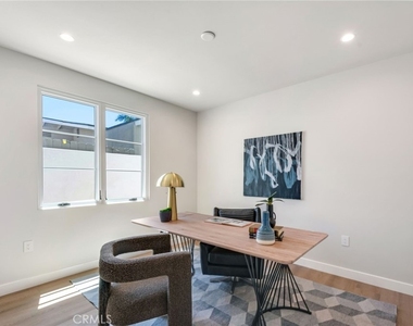 501 Elena Lane - Photo Thumbnail 10