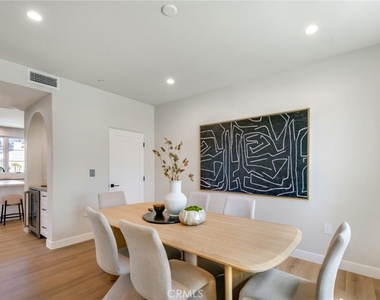 501 Elena Lane - Photo Thumbnail 15
