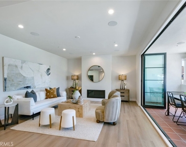 501 Elena Lane - Photo Thumbnail 26