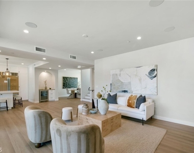 501 Elena Lane - Photo Thumbnail 28